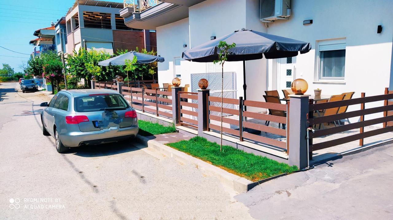 Filippou Luxury Apartments Флогита Экстерьер фото